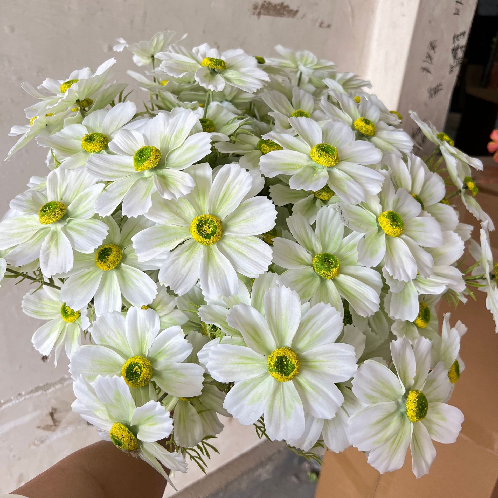 PPS New Flocking 3 Heads Galsang Flower Artificial 62cm Galsang Flower for Wedding Table Flower Arrangement Decor