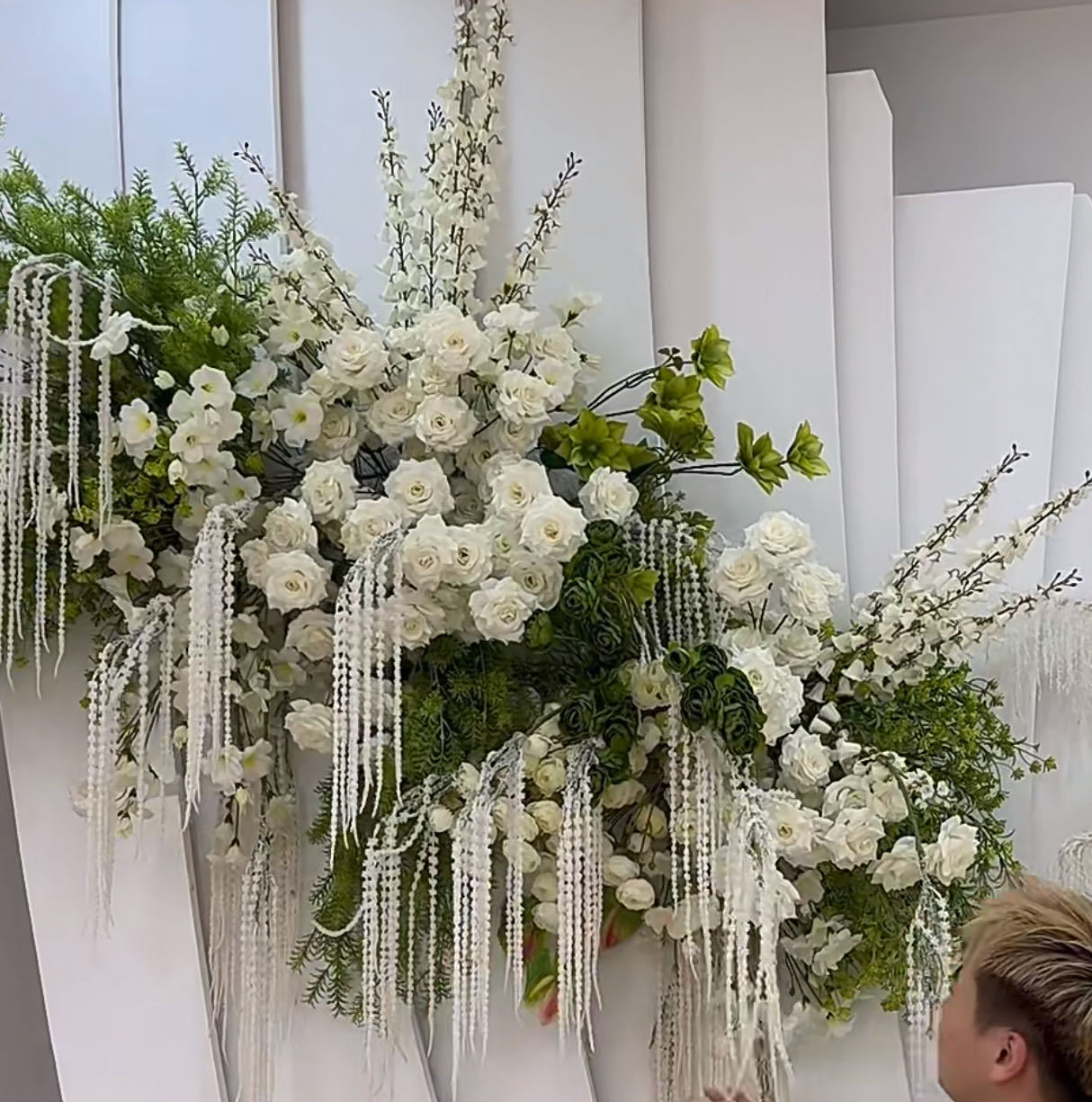 Wholesale Hanging Amaranthus Flower Green Artificial Flowers 11 Forks Amaranthus Home Wedding Decoration Flower Arrangement