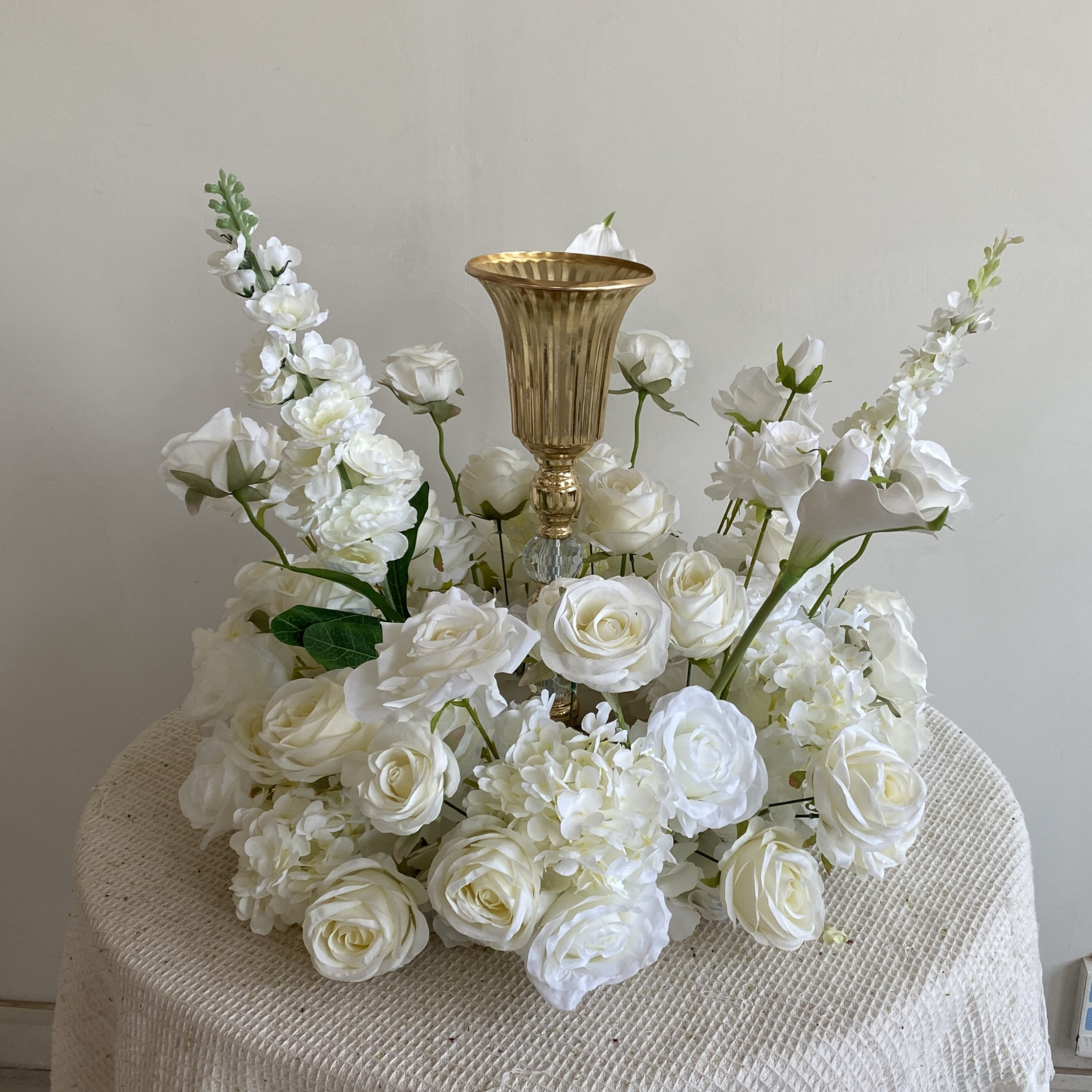 PPS New Artificial White Wedding Wreath Table Flower for Event Table Centerpiece Decor Handmade Table Flower Wreath